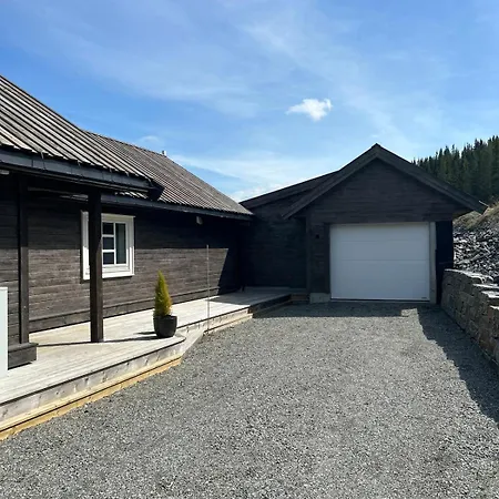 Family Cabin, Sunny Terrace And Amazing Views *