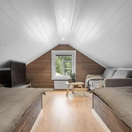 別荘 Family Cabin, Sunny Terrace And Amazing Views *