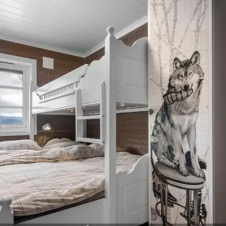 Family Cabin, Sunny Terrace And Amazing Views *