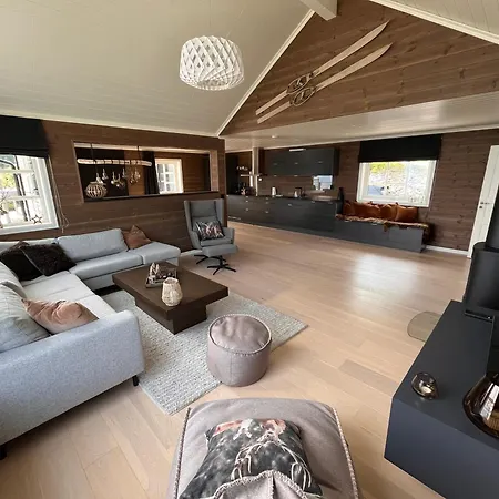Family Cabin, Sunny Terrace And Amazing Views * ヴォス